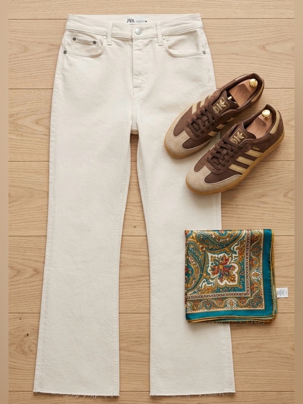 ZARA mid rise cropped flare jeans